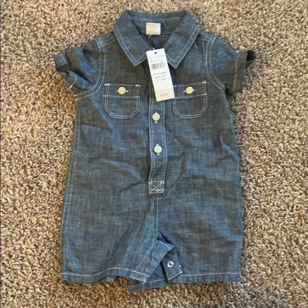Baby gap romper
